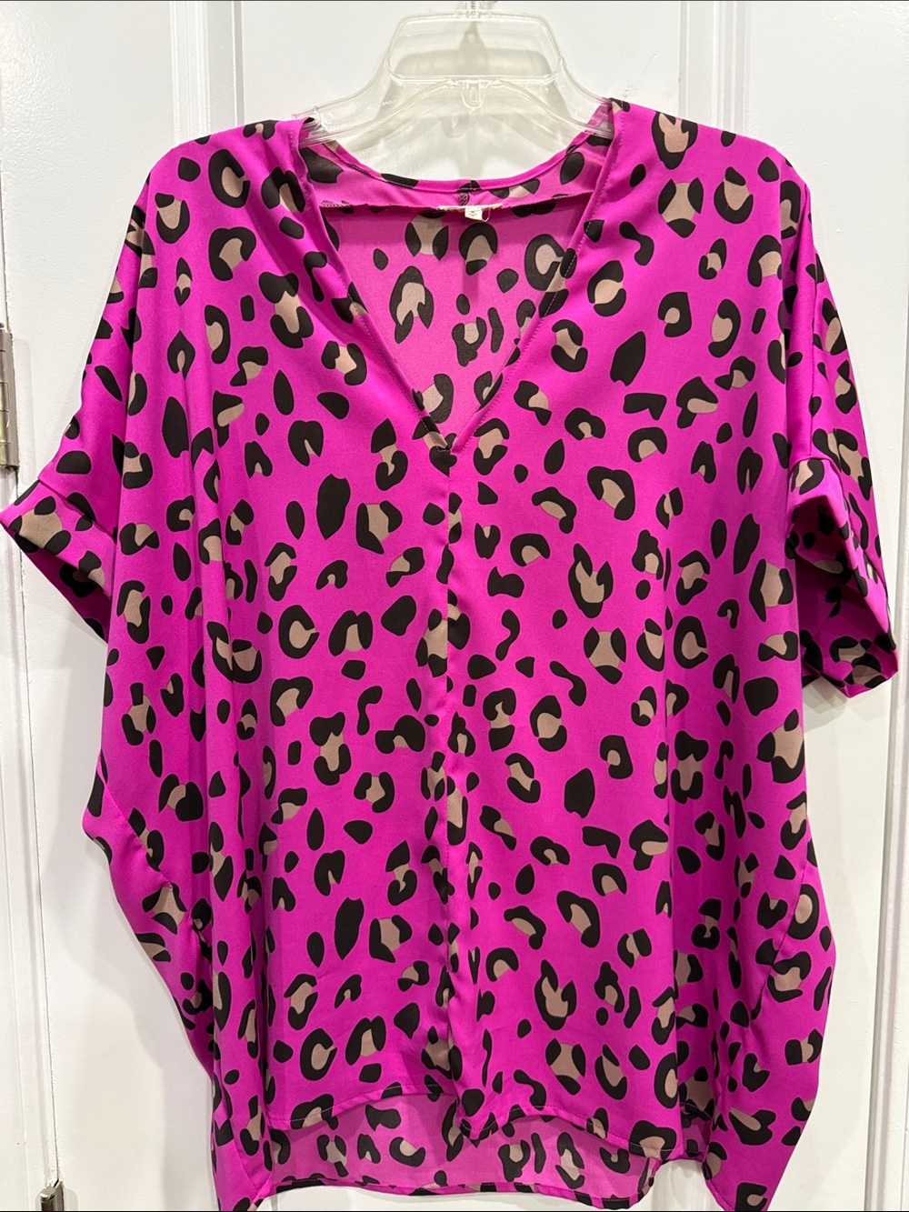 JODIFL Hot Pink Leopard Print V-Neck Tunic
